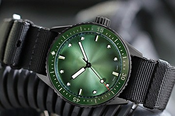 重庆卡地亚石英表电池更换